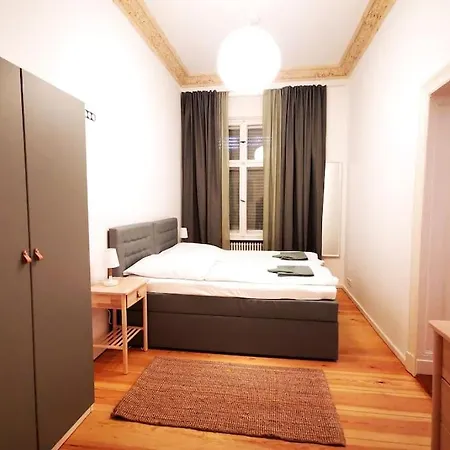 Lang Li By Rockchair Apartments L Superhost Status L 2 Bedrooms Boxspringbeds In City Center - Cozy Family & Business Flair Welcomes You! Berlin Exterior photo