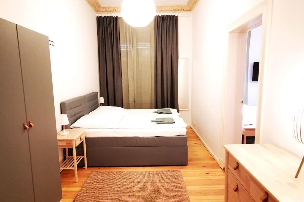 Lang Li By Rockchair L Superhost Status L 2 Bedrooms Boxspringbeds In Center - Cozy Family & Business Flair Welcomes You! Apartment Berlin