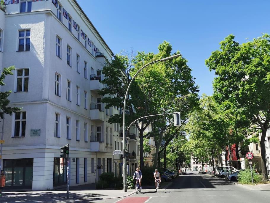 Lang Li By Rockchair L Superhost Status L 2 Bedrooms Boxspringbeds In Center - Cozy Family & Business Flair Welcomes You! Apartment