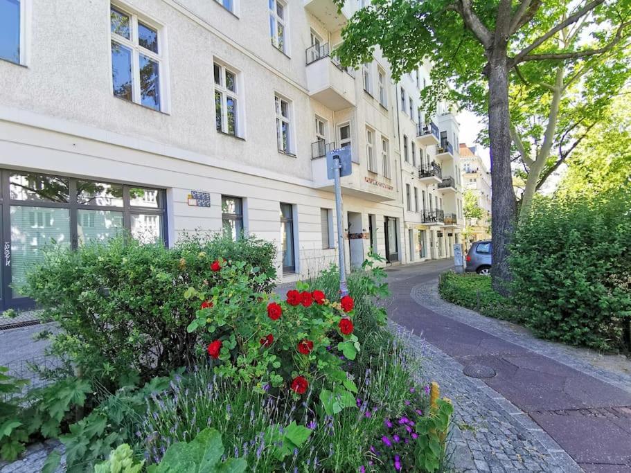 Lang Li By Rockchair L Superhost Status L 2 Bedrooms Boxspringbeds In Center - Cozy Family & Business Flair Welcomes You! Apartment *