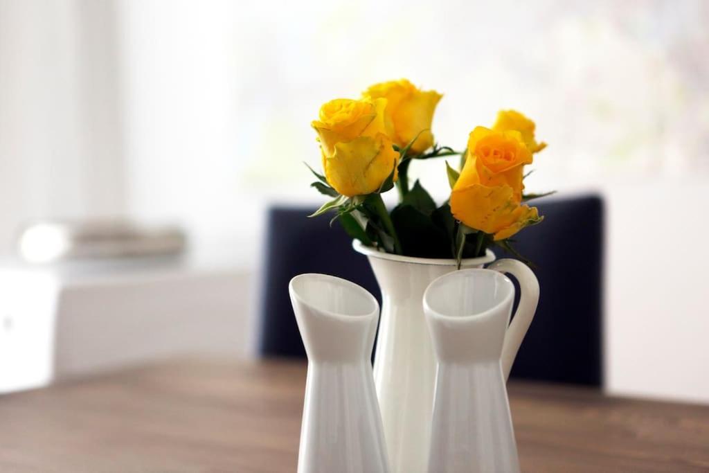 Apartment Lang Li By Rockchair L Superhost Status L 2 Bedrooms Boxspringbeds In Center - Cozy Family & Business Flair Welcomes You! Berlin